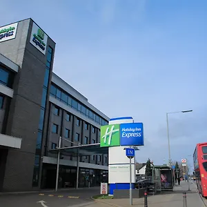 Express London Heathrow T5 By Ihg 3* Slough