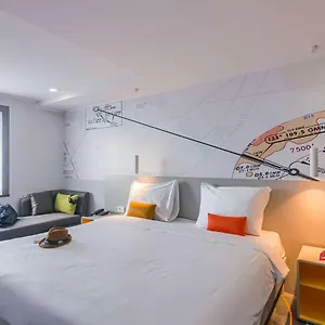 Ibis Styles Bucharest Airport Hotel Otopeni