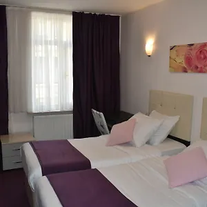 Méribel Hotel Saint-Josse-ten-Noode