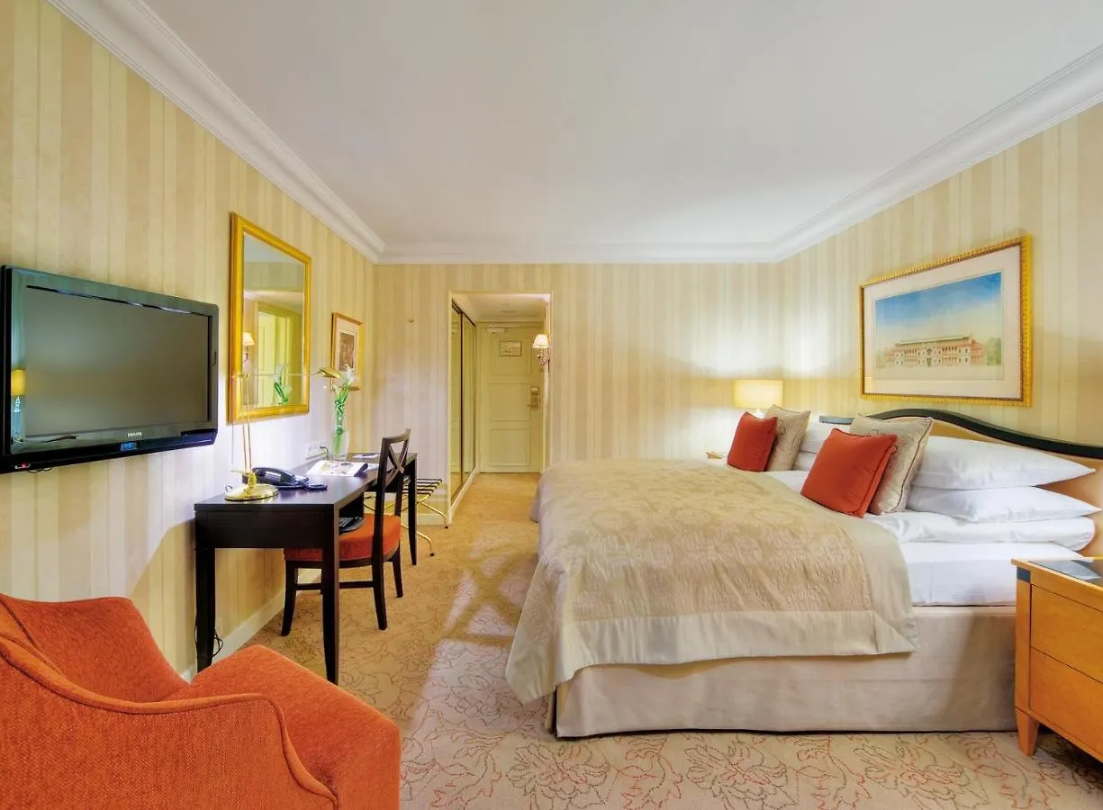 Intercontinental Wien By Ihg Otel